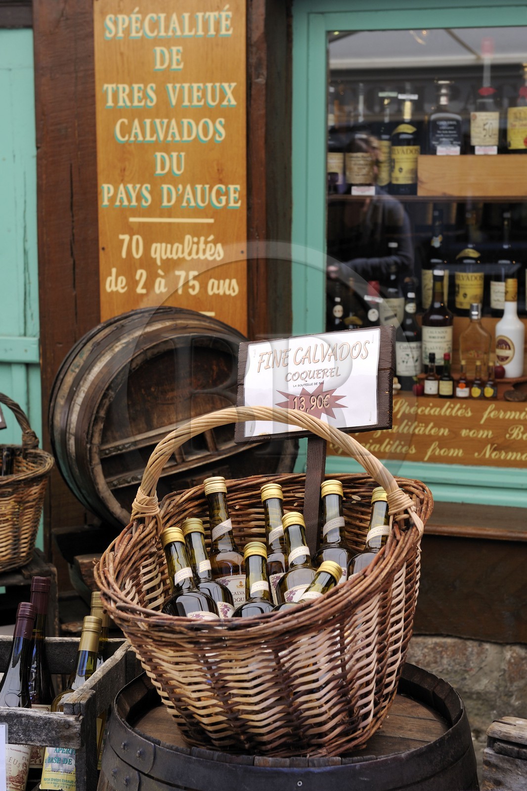 France, Calvados (14), Honfleur, vente de calvados