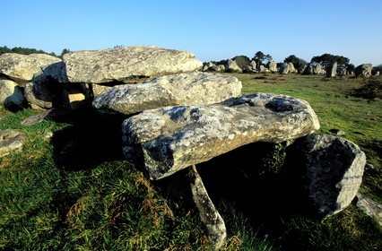 France, Morbihan (56), les mégalithes de Carnac, dolmen des alignements de Kermario