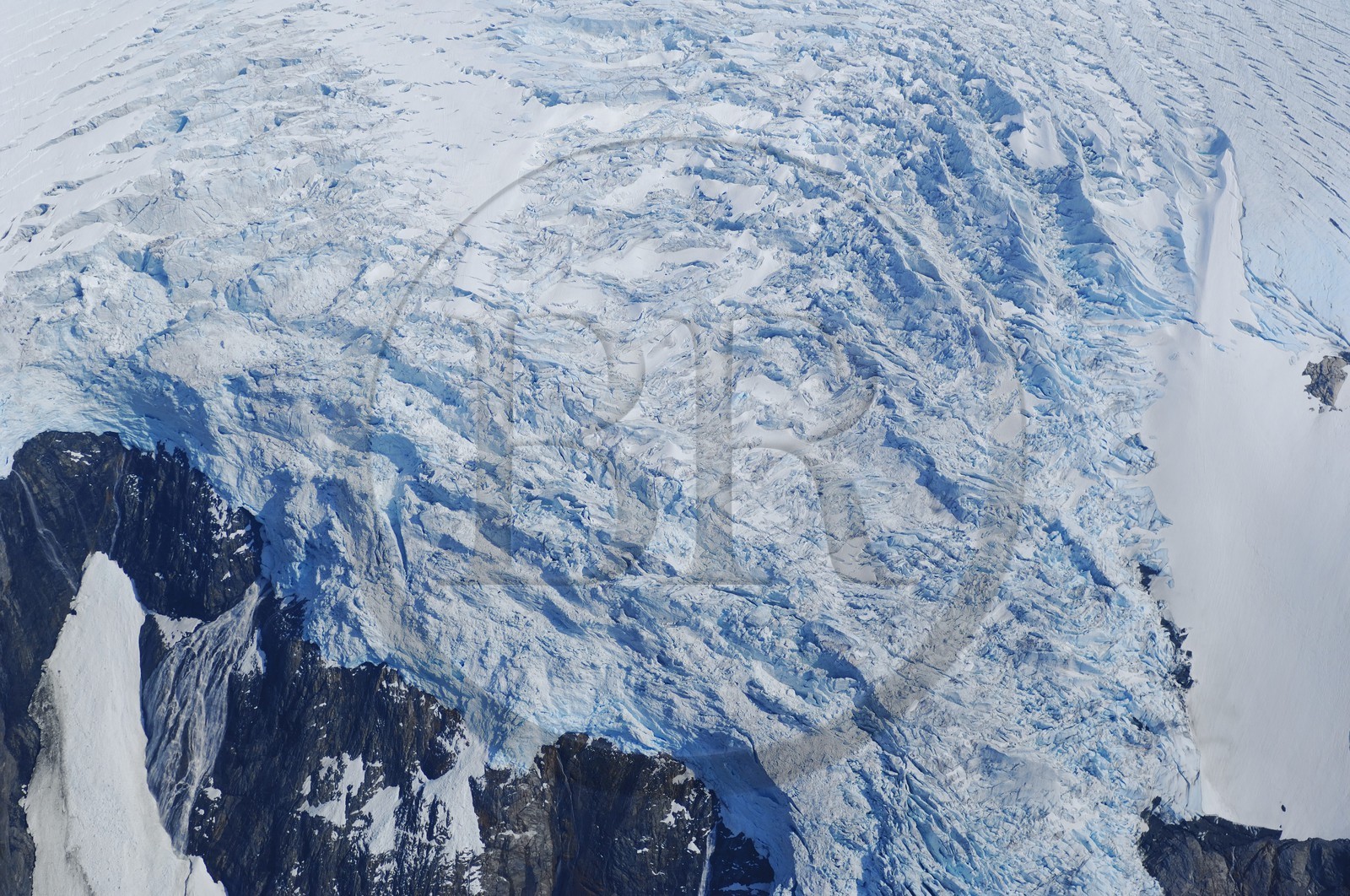Norway, Sogn og Fjordane, Jostedalsbreen and Briksdalbreen glacier (aerial view)