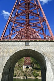 France, Cantal (15),les gorges de la Truyère, viaduc de Garabit des ingénieurs Léon Boyer pour la conception et Gustave Eiffel pour la réallisation