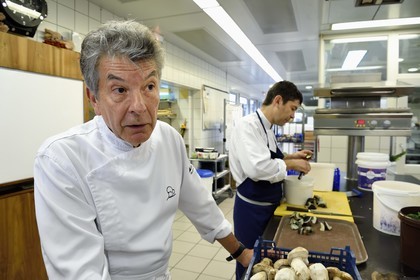 France, Haute-Loire (43), Saint-Bonnet-le-Froid, Restaurant 3 étoiles Régis et Jacques Marcon, Régis (le père) et Jacques (le fils) Marcon