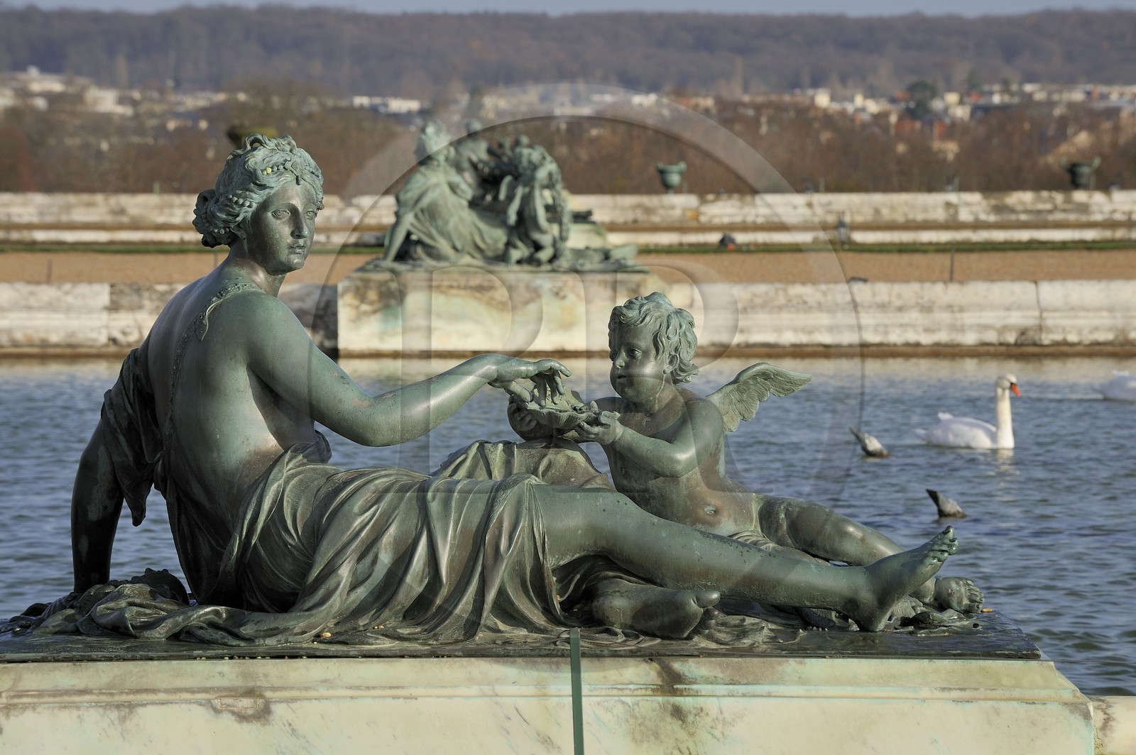 France, Yvelines, parc du Chateau de Versailles, listed as World Heritage by UNESCO, statue showing a river around the Parterre d'eau