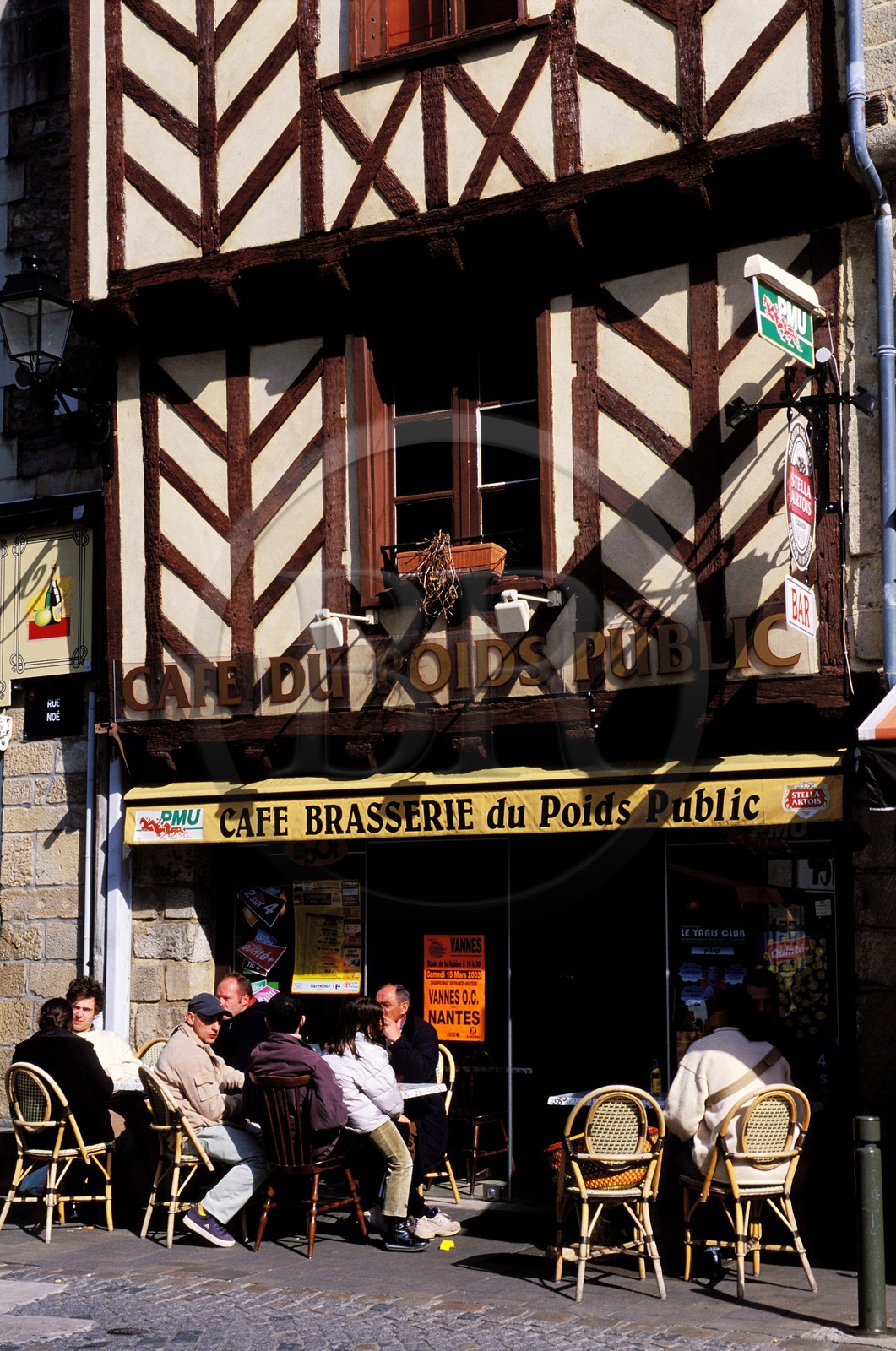 France, Morbihan, Vannes, old town, a outside cafe on the place des Lices