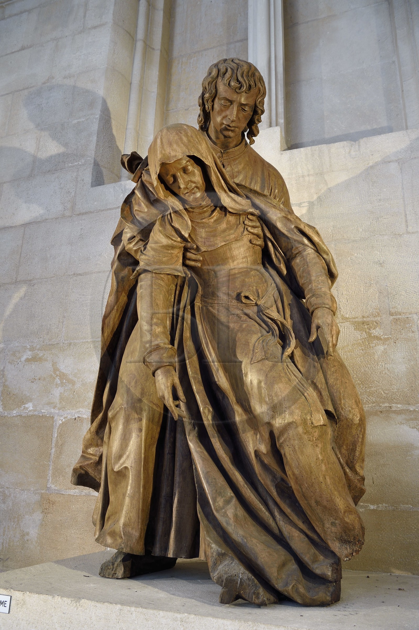 France, Meuse (55), Saint-Mihiel, église abbatiale Saint-Michel, la pâmoison de la vierge par le sculpteur Ligier Richier, bois (XVIème siècle), Saint Jean est en train de soutenir dans sa chute la Vierge défaillante après la mort de son Fils
