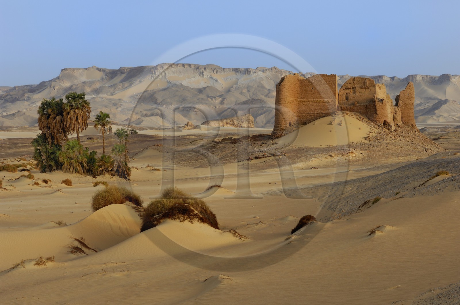 Egypte, désert libyque, forteresse de Ain el-Labakha à l' est de Kharga