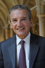 France, Paris (75), le Collège des Bernardins, portrait de Bertrand de Feydeau dans la nef cistercienne
