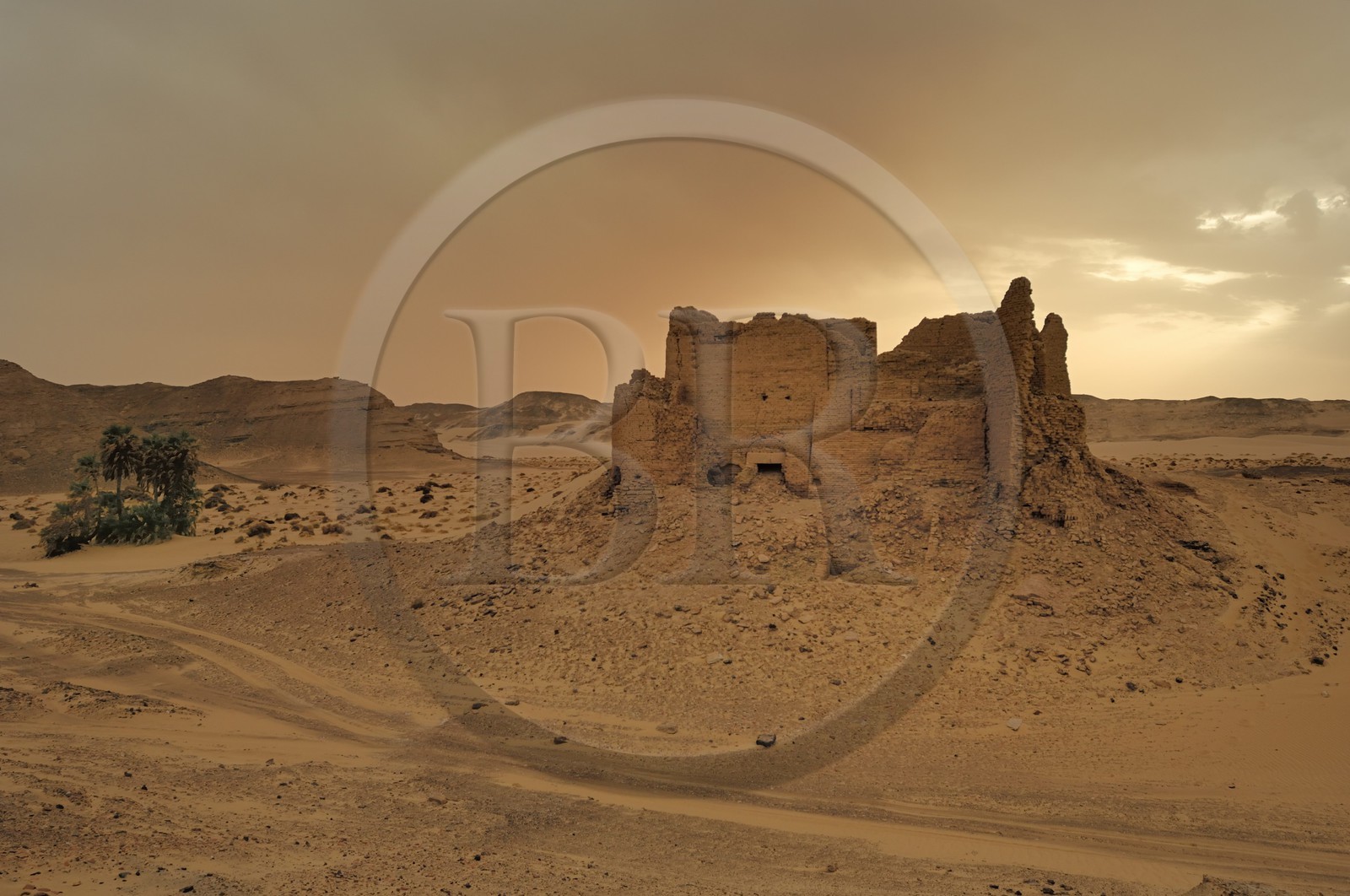 Egypte, désert libyque, forteresse de Ain el-Labakha à l' est de Kharga