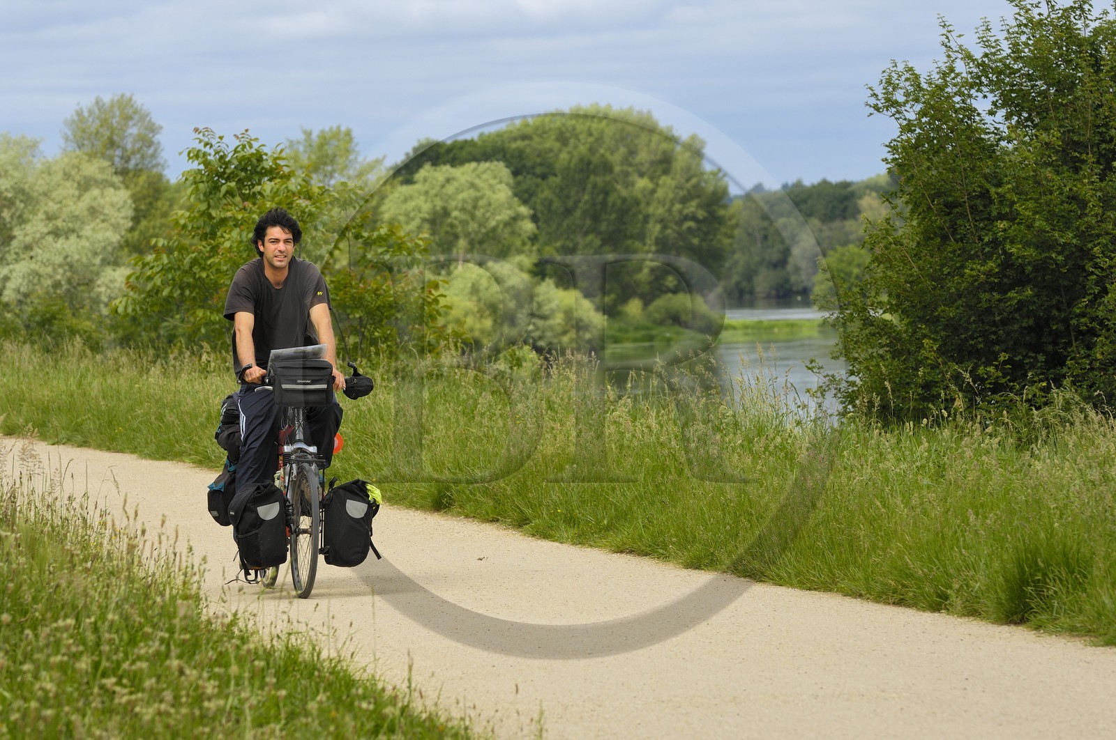 France, Indre et Loire, cycle track on Cher river banks between Savonnieres and Villandry