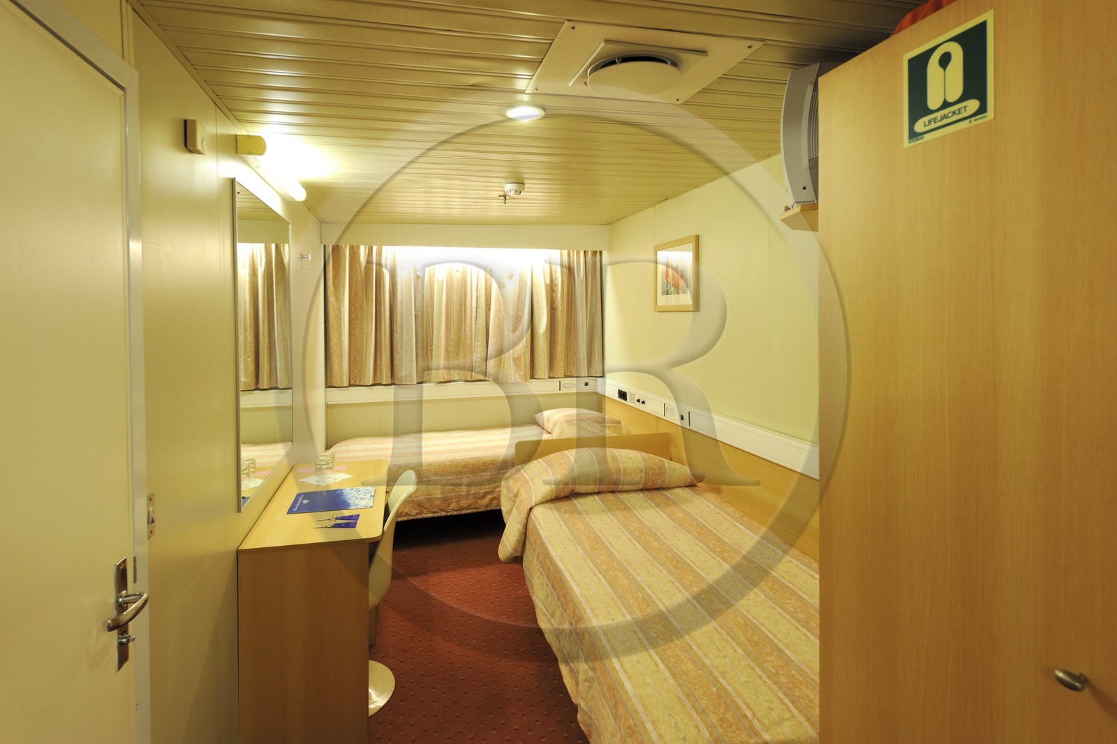 The cruise ship Princess Danae, cabin