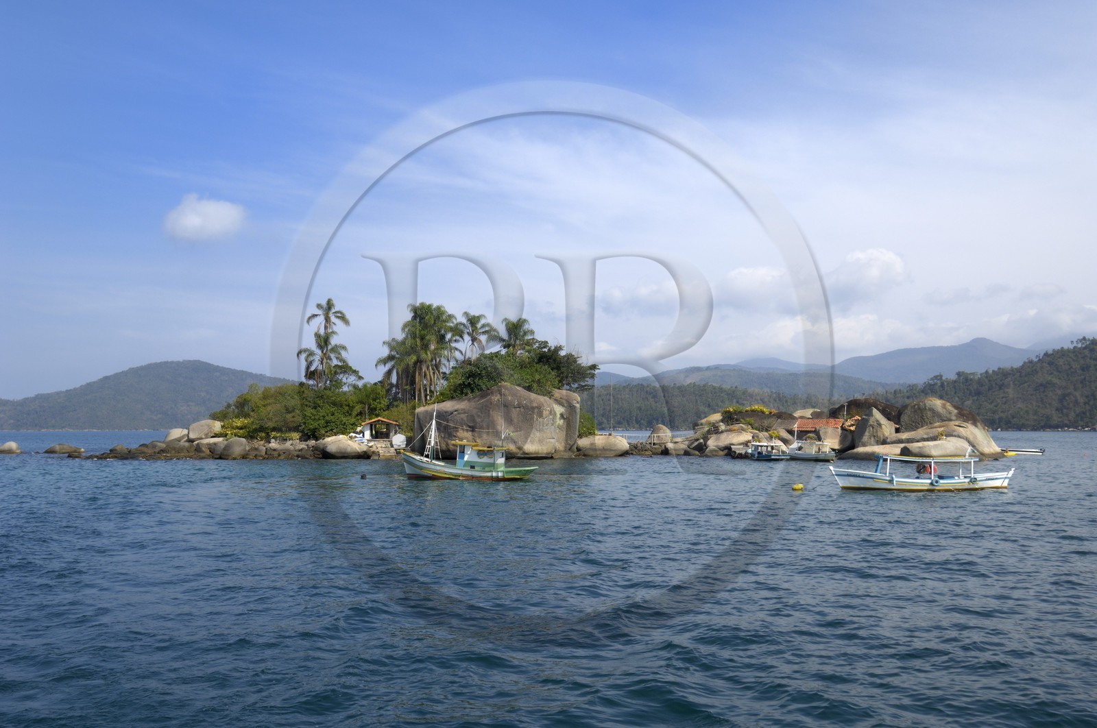 Brazil, Rio de Janeiro State, Paraty, Catimbau island, the family of Campers Maria Irene lives on the island and runs the small fish restaurant Eh-Laho