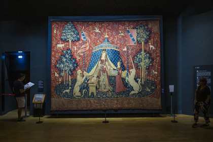 France, Paris, Musée de Cluny - Musée national du Moyen-Age (Middle Ages Museum in the former Hotel de Cluny), tapestries of the Lady and the Unicorn called My only Desire (a sixth sense the heart?) (circa 1500, wool and silk)