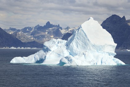 Groenland, région méridionale, iceberg au large du Cap Farvel (Farewell)