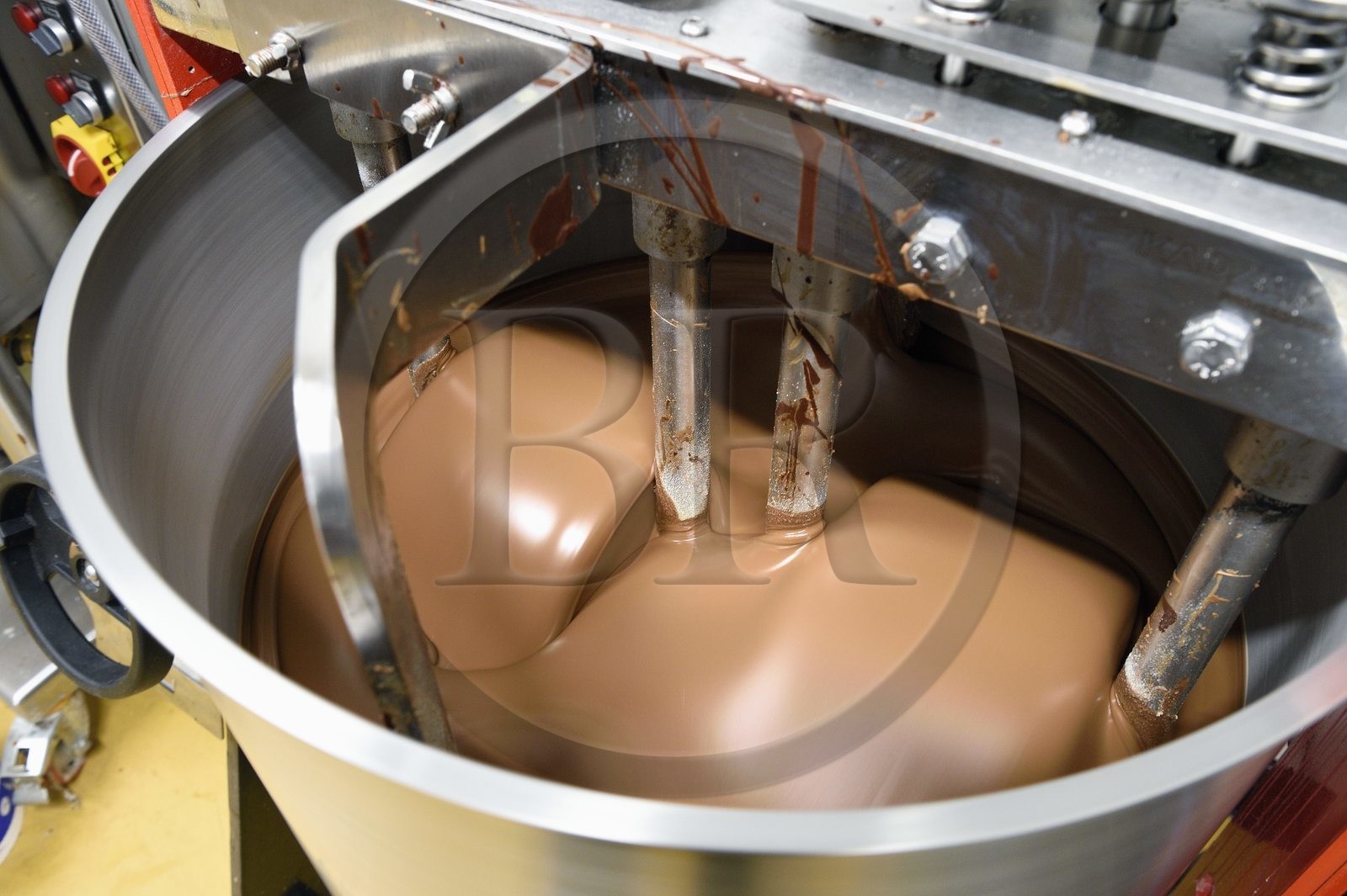 France, Bas Rhin, Munlhdolseim, preparation of chocolate in the workshop of pastry chocolatier Thierry Mulhaupt