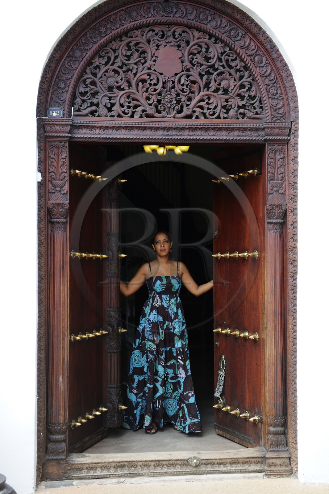 Tanzanie, archipel de Zanzibar, île de Unguja (Zanzibar), ville de Zanzibar, Stone Town, classé Patrimoine Mondial de l' UNESCO, l’hôtel de charme Kisiwa House dans une maison traditionnelle du quartier de Baghani