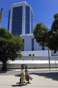 Tanzanie, Dar es-Salaam, les twin towers de la Bank of Tanzania