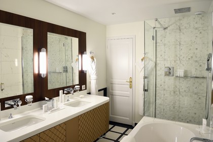 France, Calvados (14), Pays d'Auge, Deauville, l'Hotel Normandy Barriere, la Suite Un Homme Une Femme en hommage au film et à son réalisateur Claude Lelouch, la salle de bain