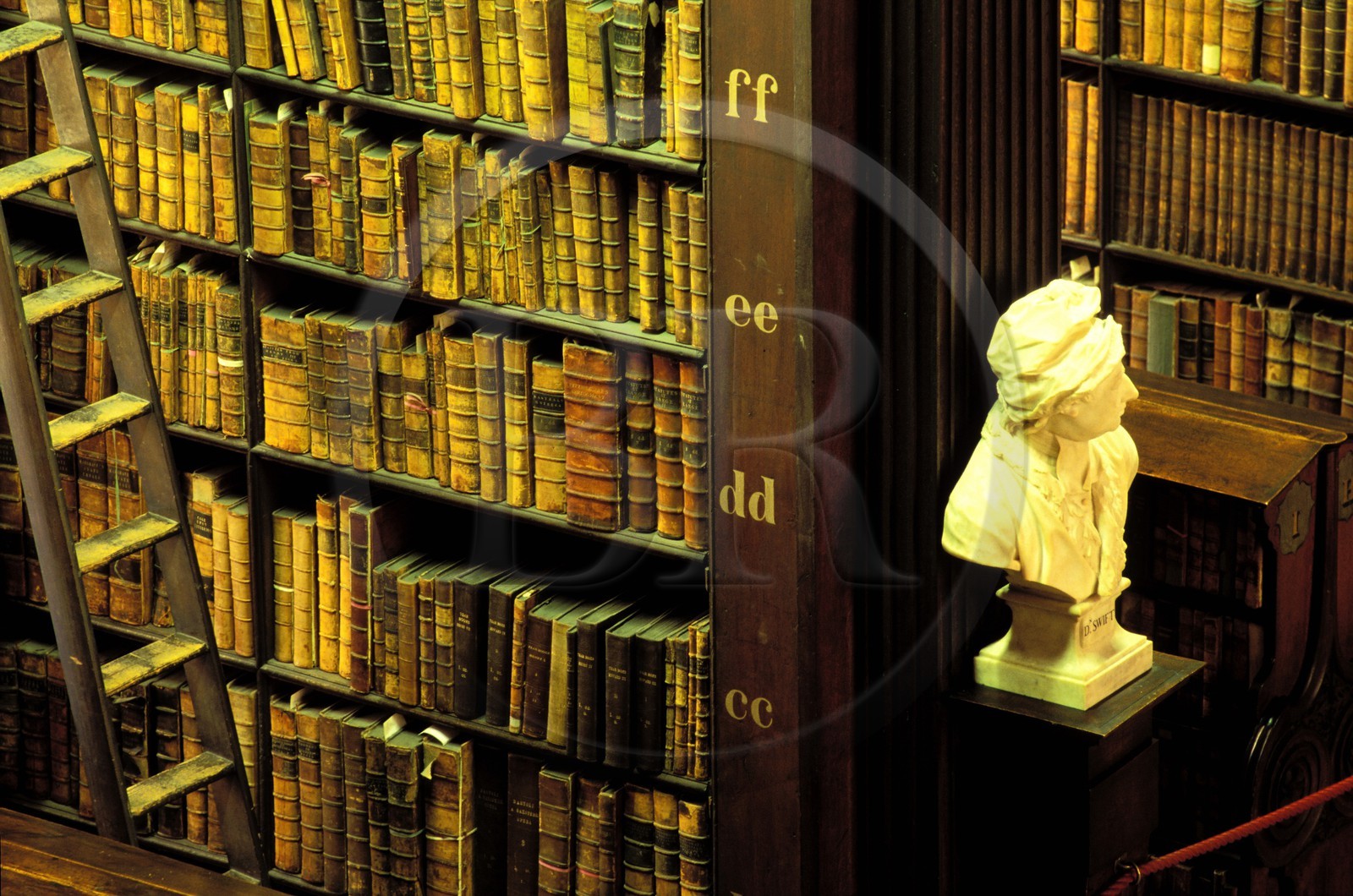 Irlande, Dublin, Trinity collège, bibliothèque