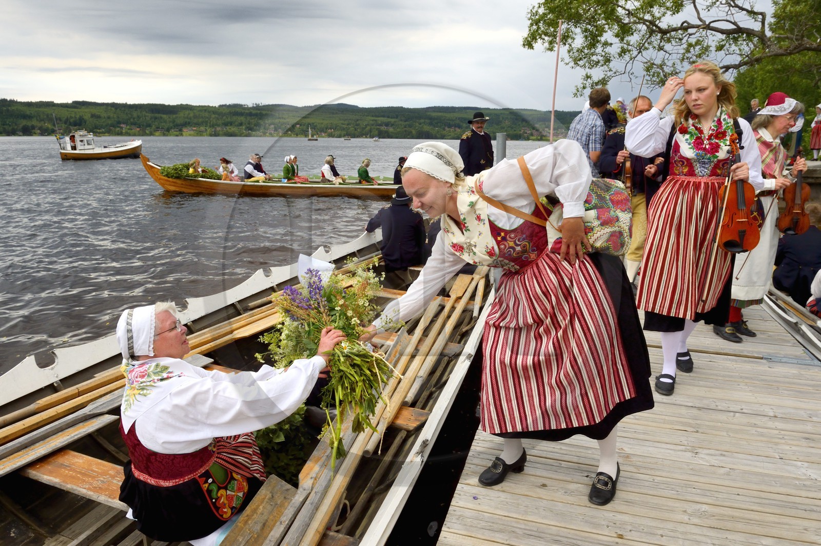 Sweden, Dalarna County, Leksand, the most popular in Sweden midsummer celebrations, transfer in the old church Boats on Lake Siljan