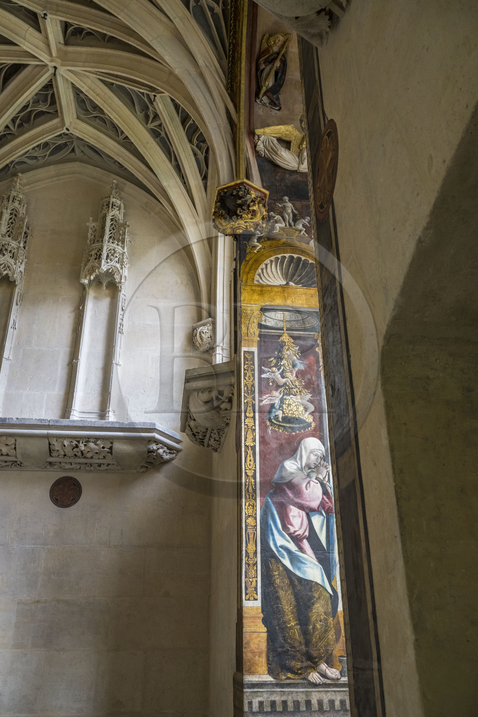France, Paris (75), Musée de Cluny - Musée national du Moyen-Age, la chapelle de style Gothique flamboyant