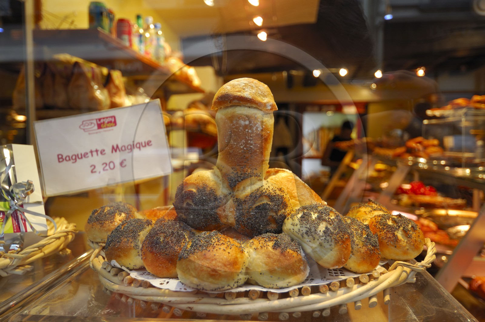 France, Paris, gay bakery in the rue Sainte Croix de la Bretonnerie