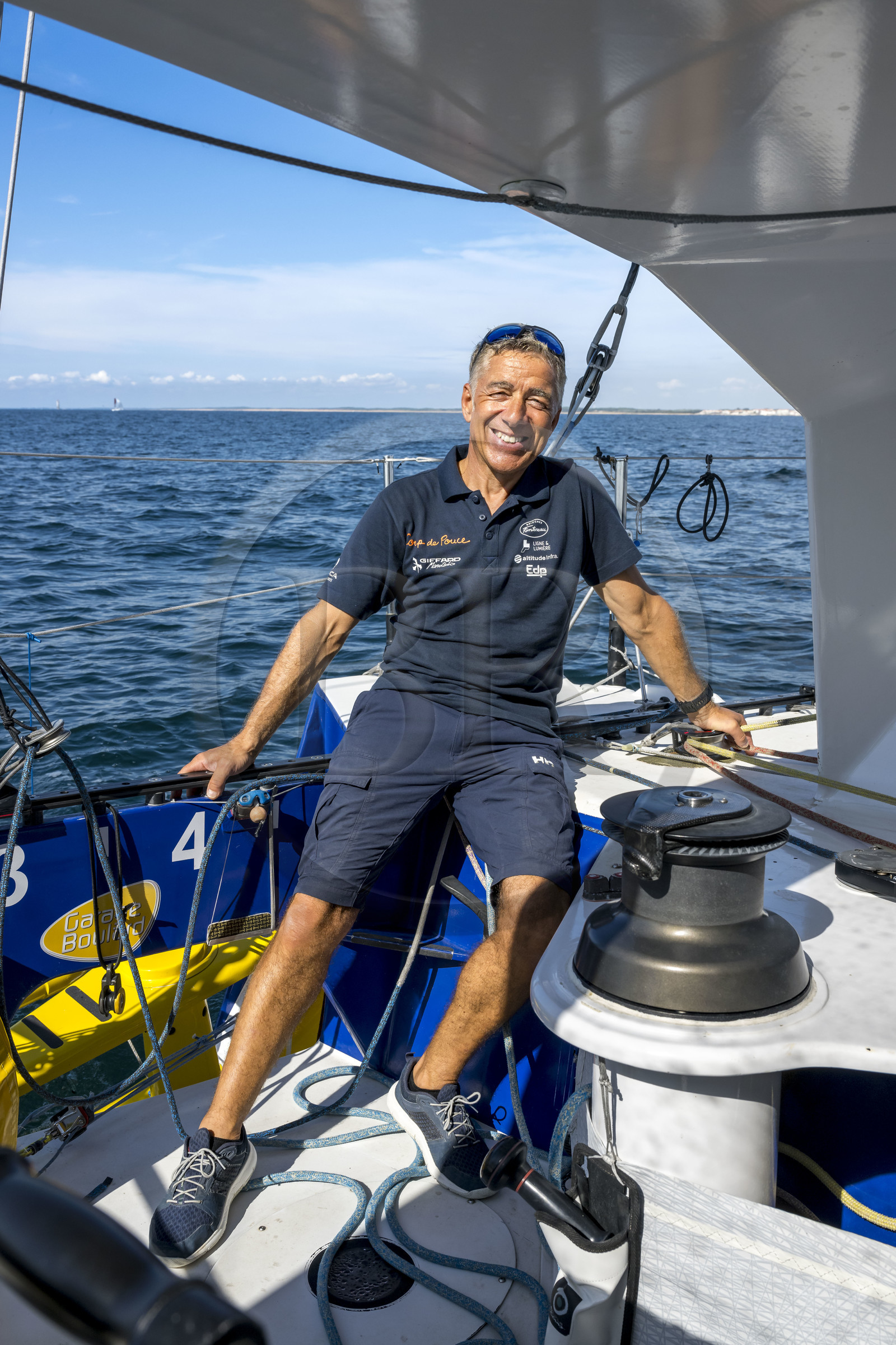 France, Vendée (85), Les-Sables-d'Olonne, le skipper Manuel Cousin en entrainement sur son voilier monocoque de 60 pieds IMOCA Coup de Pouce