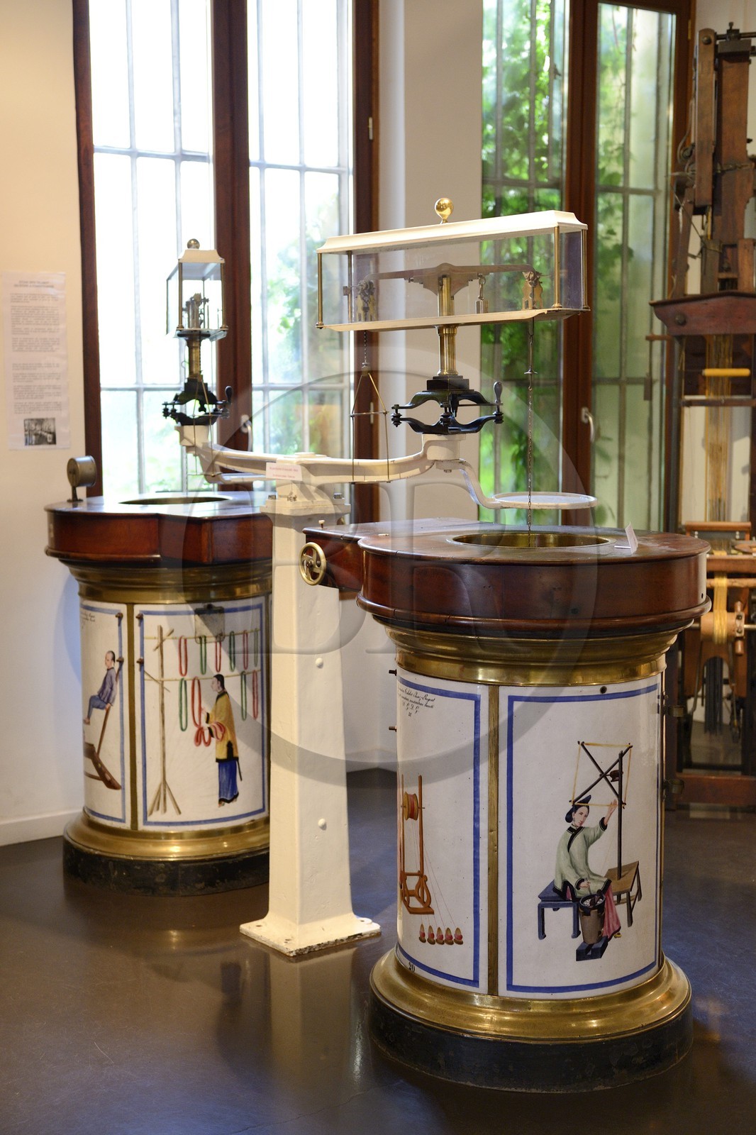 France, Rhône (69), Lyon, quartier de la Croix-Rousse, la Maison des Canuts, balances-étuves à conditionner dites Talabot