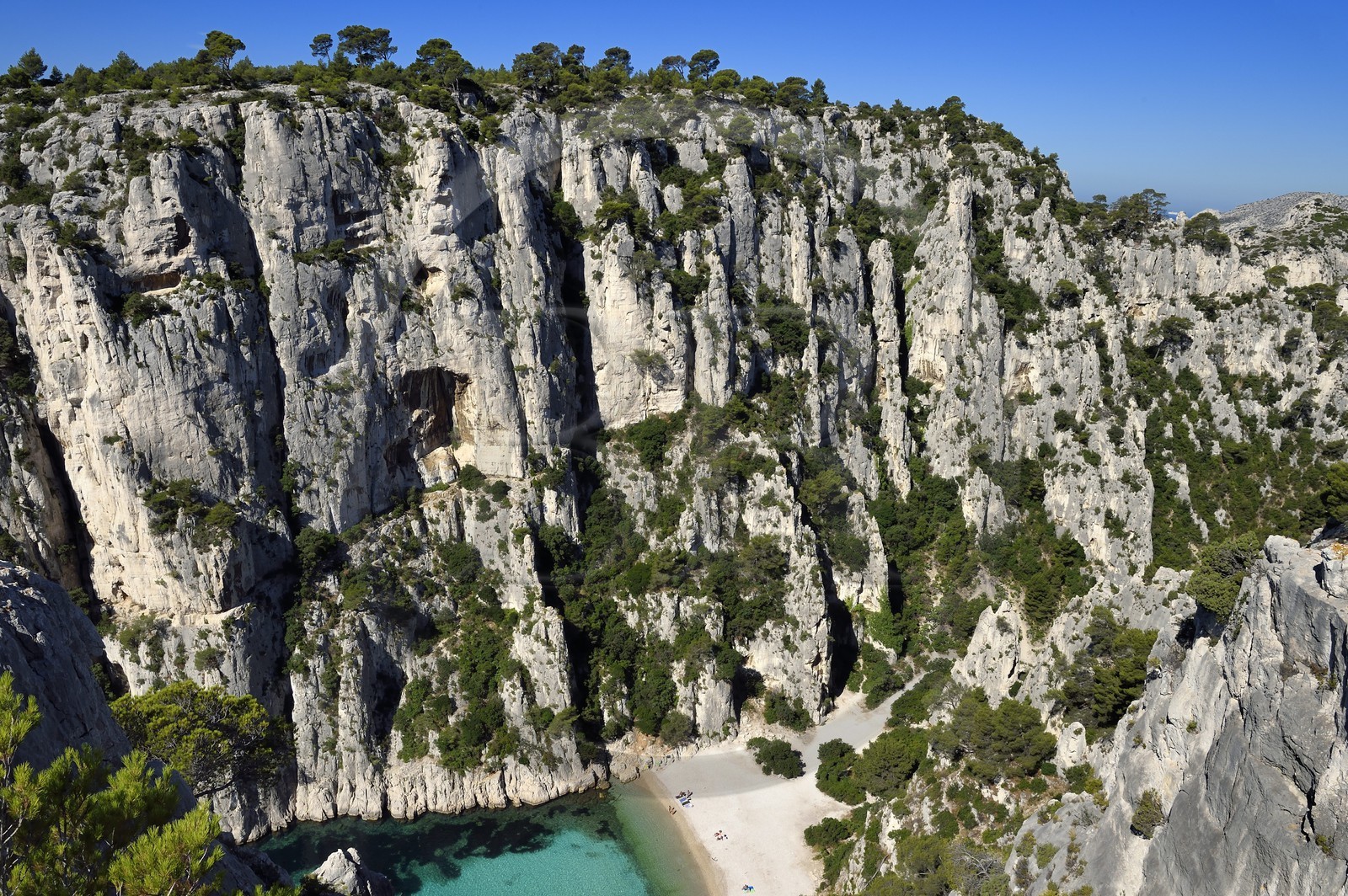 France, Bouches du Rhone, Marseille, National Park of the Calanques, Calanque En Vau (cove) and its beach (request for authorization necessary before publication)