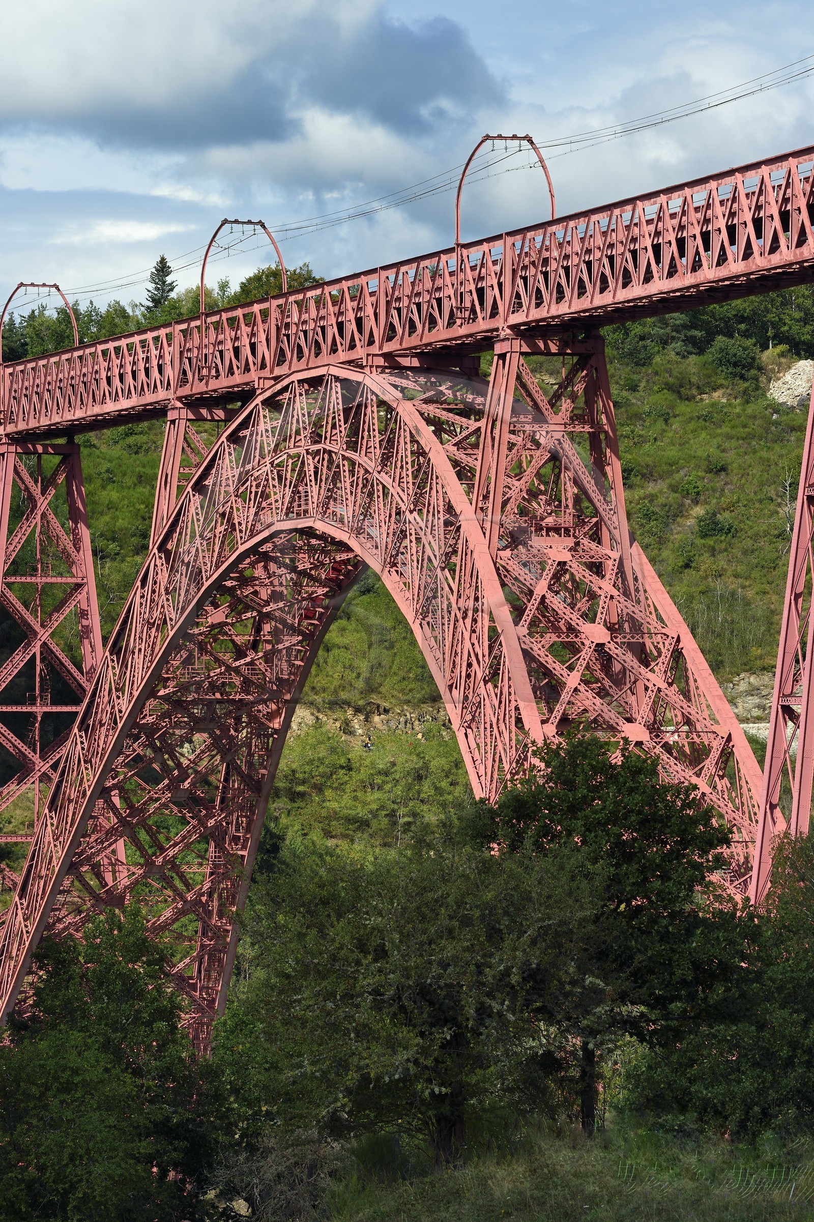 France, Cantal (15),les gorges de la Truyère, viaduc de Garabit des ingénieurs Léon Boyer pour la conception et Gustave Eiffel pour la réallisation