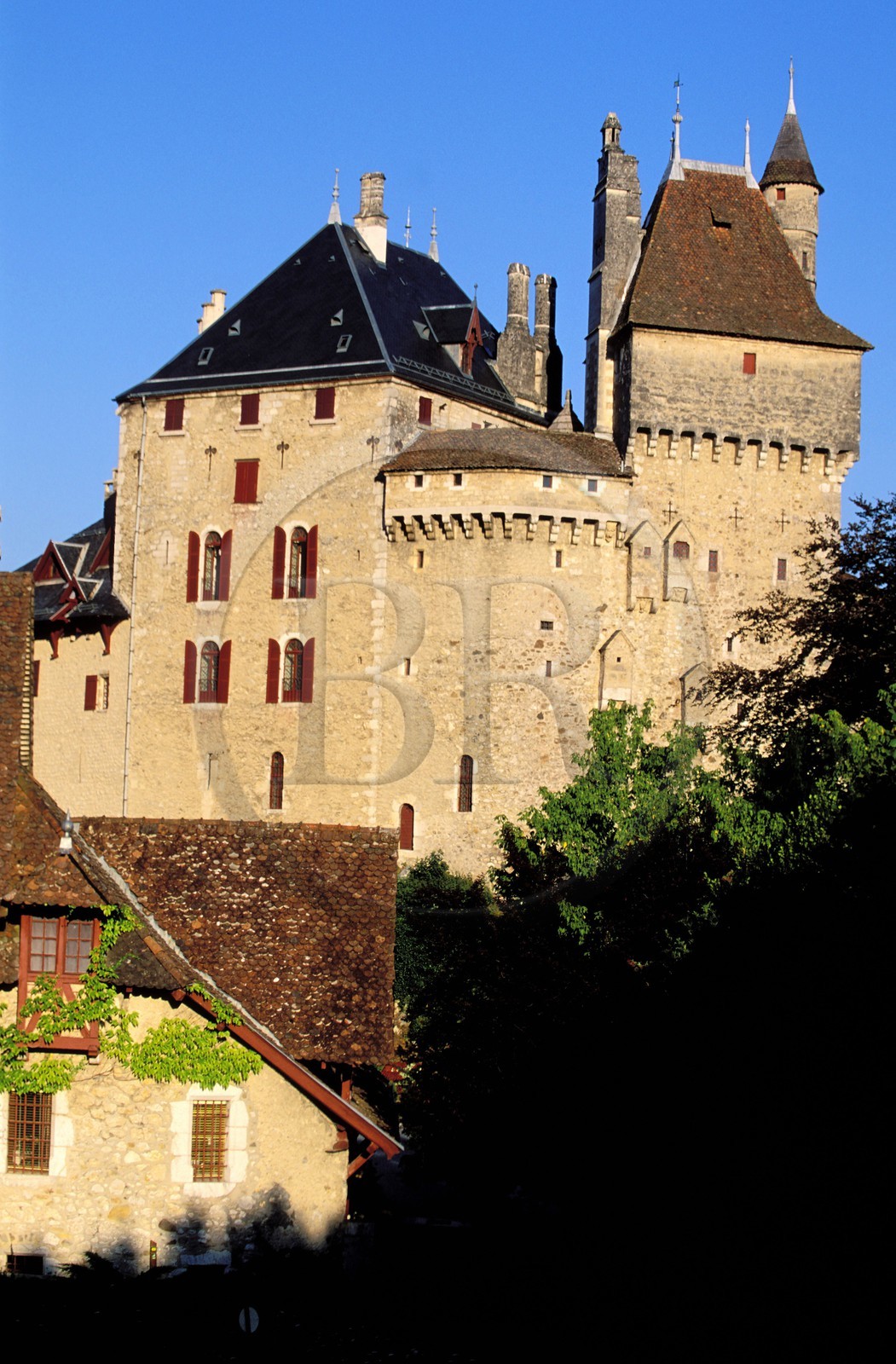 France, Haute-Savoie (74), Menthon-Saint-Bernard, le château de Menthon (lac d'Annecy)