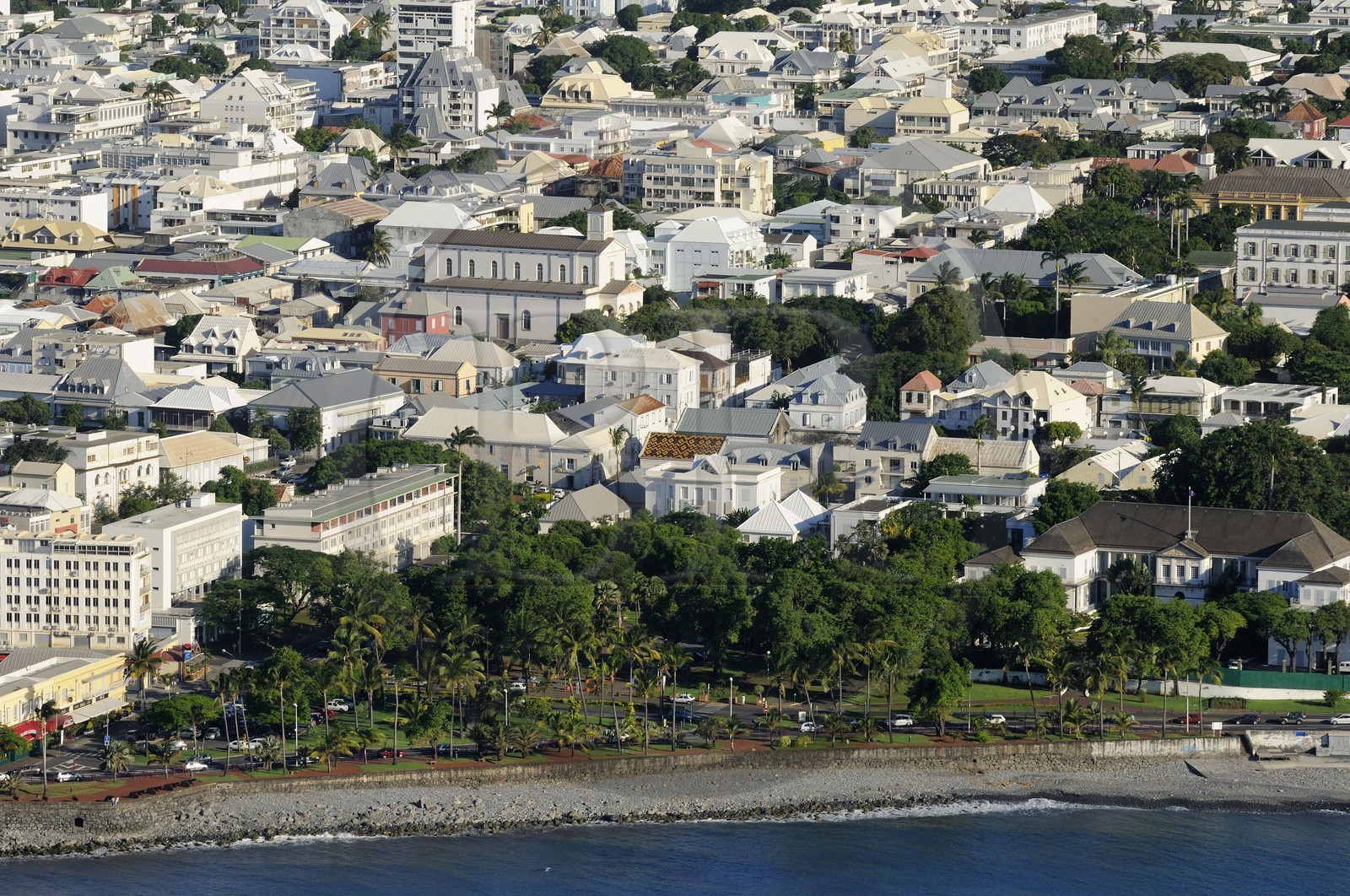 France, île de la Réunion, la capitale Saint-Denis, quartier Le Barachois (vue aérienne)