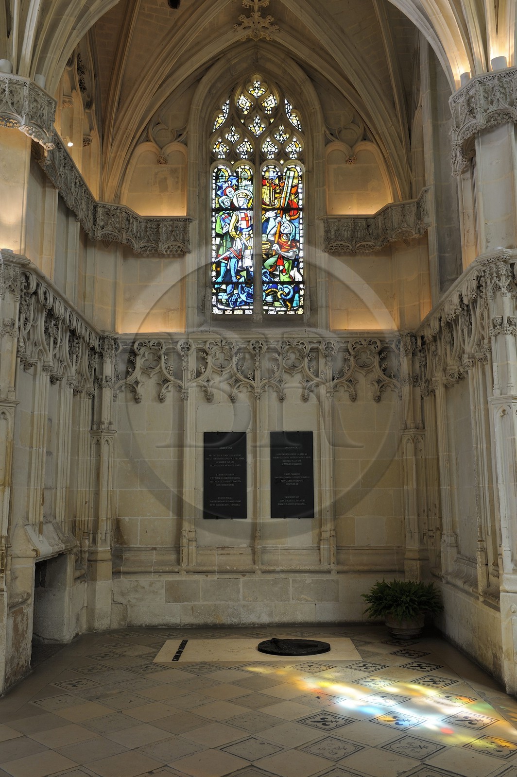 France, Indre et Loire (37), Vallée de la Loire classée Patrimoine mondial de l'UNESCO, château d'Amboise, la chapelle Saint-Hubert, tombe de Leonard De Vinci