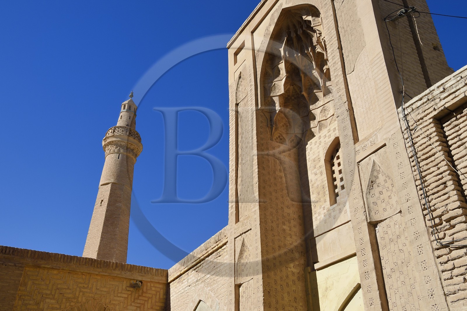 Iran, Province d'Ispahan, désert du Dasht-e Kavir, ville de Nain ou Na'in, la mosquée Jameh de style Khorasani est l'une des plus anciennes (9ème siècle) en Iran et encore en activité aujourd'hui