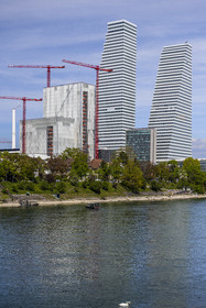 Suisse, Bâle, les Tours Roche, les plus hautes de Suisse signées par les architectes Herzog et de Meuron
