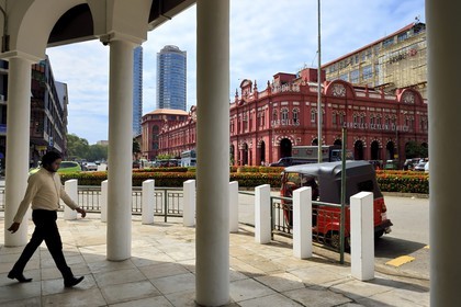 Sri Lanka, province de l'ouest, district de Colombo, Colombo, quartier du Fort, bâtiment historique des grands magasins Cargill & Millers datant de l'époque coloniale