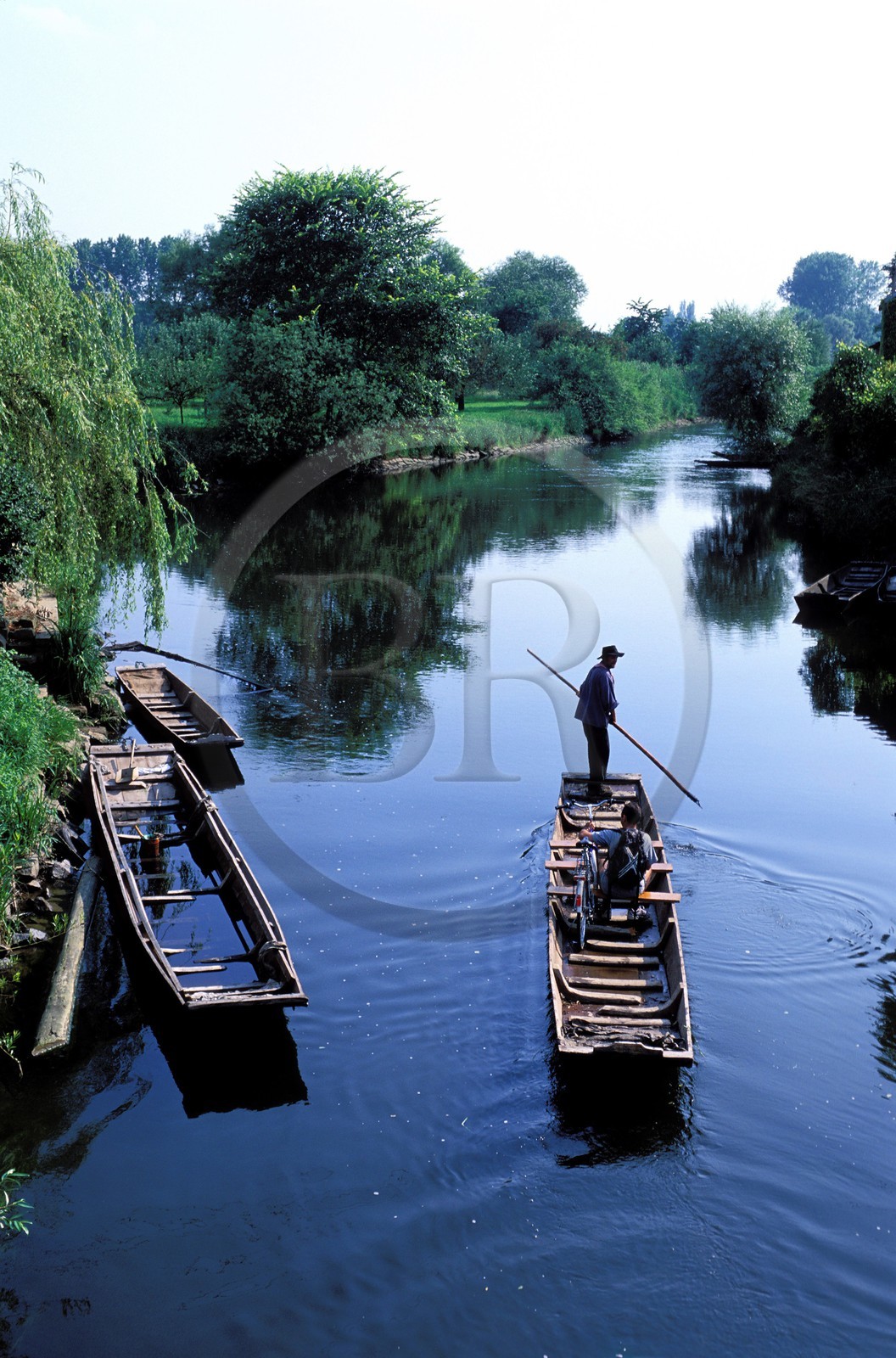 France, Bas Rhin, Ehnwihr, Bargeman of the Ried, P.Understock carrying a biker to Ebermünster