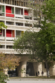 France, Bouches-du-Rhône (13), Marseille, oeuvre architecturale de Le Corbusier, classée Patrimoine Mondial de l'UNESCO, la Cité Radieuse par l'architecte Le Corbusier bordant le boulevard Michelet