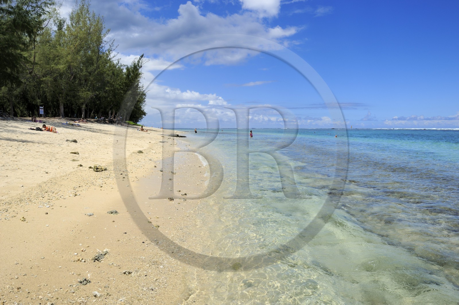 France, île de la Réunion, la Cote Ouest, plage du lagon de Saint-Gilles-Les-Bains à l'Ermitage-les-Bains