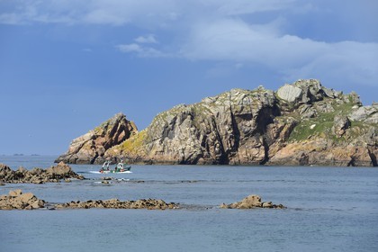 France, Finistère (29), Plougasnou, la Pointe de Primel-Trégastel au bout de l'Anse du Diben