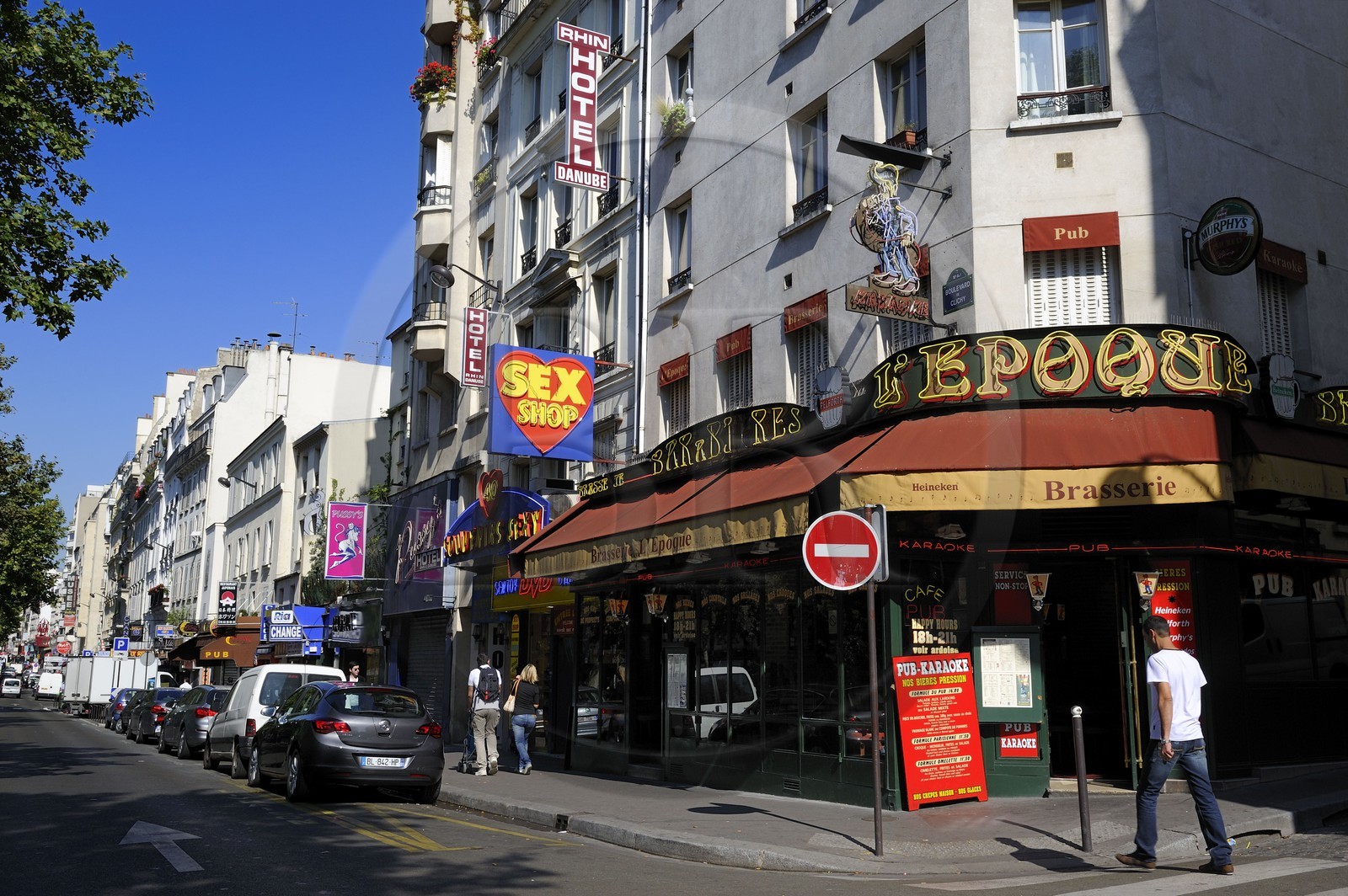 France, Paris (75), le boulevard de Clichy entre Pigalle et Blanche