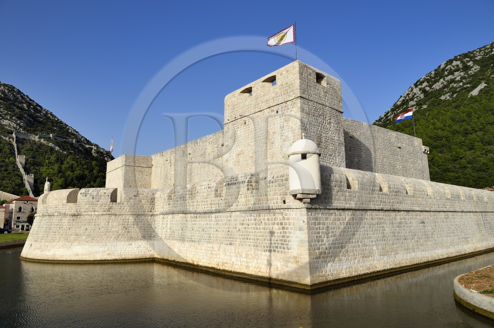 Croatia, Dalmatia, peninsula of Peljesac, the old town of Ston, Fort Kastio