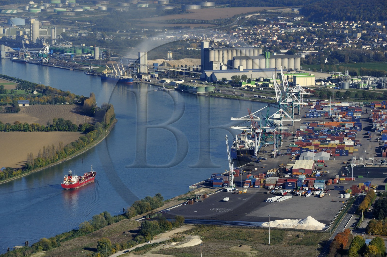 France, Seine-Maritime (76), le Grand Port Maritime de Rouen à Grand-Couronne (vue aérienne)