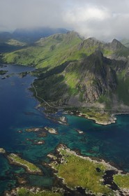Norvège, Nordland, Iles Lofoten, Ile de Vestvagoy (vue aérienne)