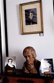 France, Paris (75), société historique et LITTÉRAIRE POLONAISE (salle CHOPIN)