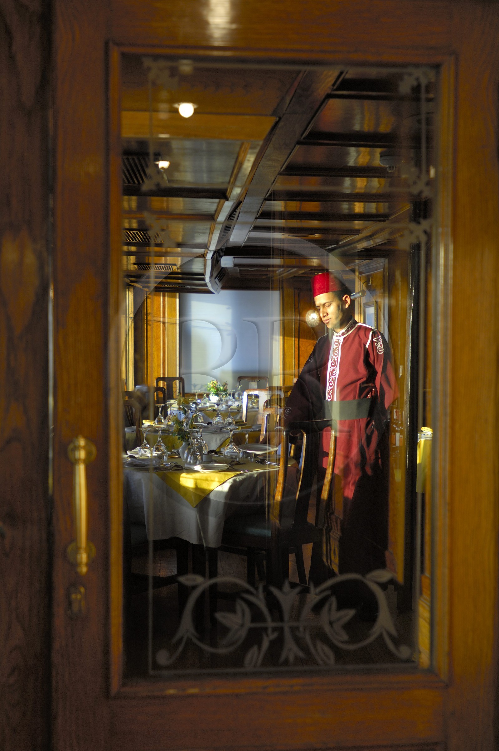 Egypt, Upper Egypt, cruise on Nile River between Luxor and Aswan, Steam Ship Sudan, the dining room