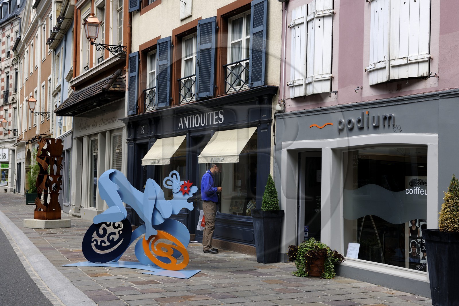 France, Haut-Rhin (68), Mulhouse, exposition d' oeuvres dans la rue des Tanneurs