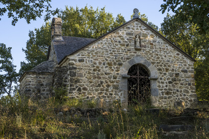 France, Var (83), Provence Verte, Bras, vers Saint-Maximin-la-Sainte-Baume, la maison d'hotes Le Peyrourier - une campagne en Provence, la chapelle templière reconstruite