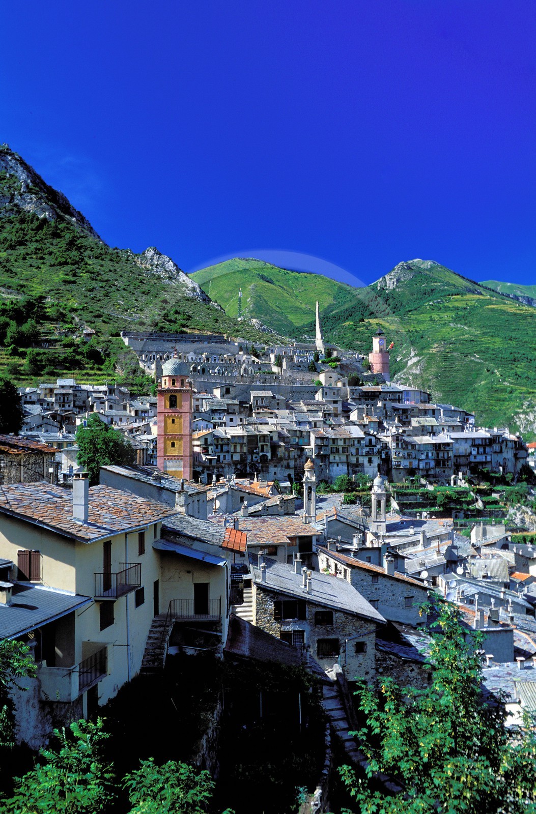 France, Alpes-Maritimes (06), vallée de la Roya, village perché de Tende