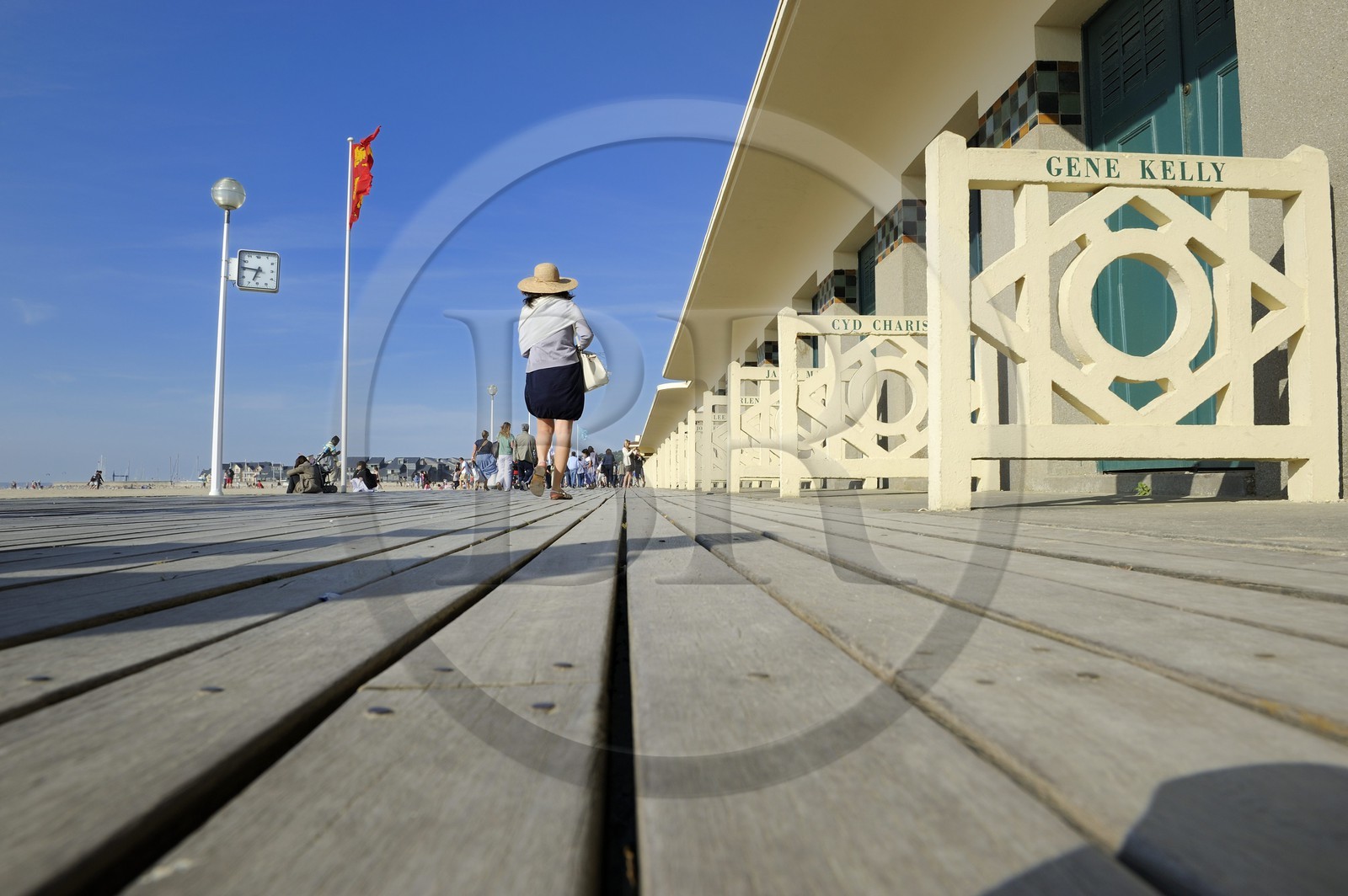 France, Calvados (14), Pays d'Auge, Deauville, la plage, la Promenade des Planches en souvenir des réalisateurs et acteurs de cinéma