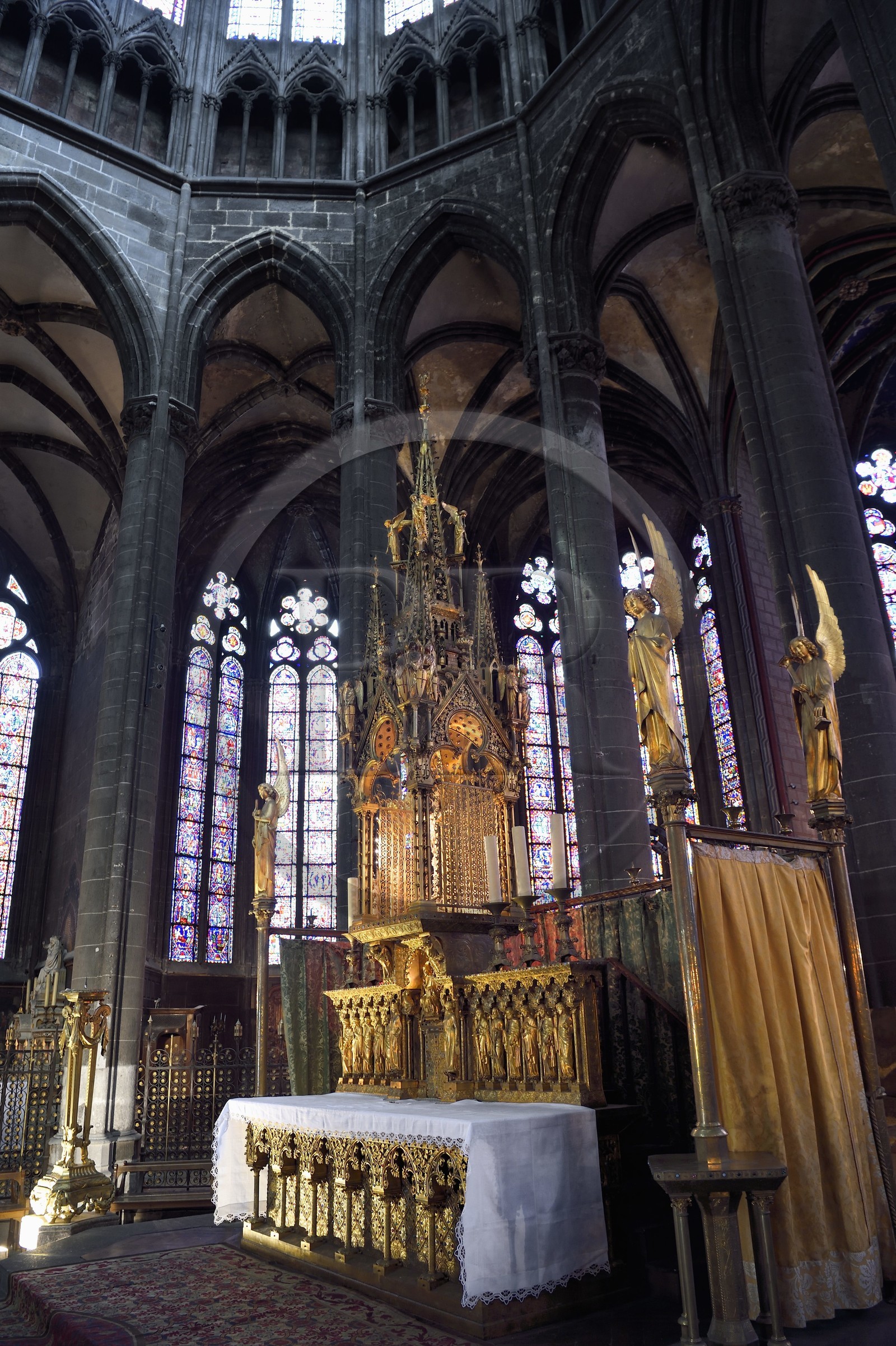 France, Puy de Dome, Clermont Ferrand, 13th century Notre-Dame de l'Assomption cathedral, high altar designed by Viollet-le-Duc