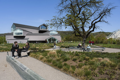 Allemagne, Bade-Wurtemberg, Weil am Rhein près de Bâle, le Vitra Campus, Vitra Haus, par les architectes Herzog et de Meuron (2010)